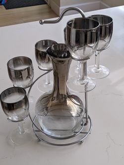 MCM Spiral Dorothy Thorpe Wine Decanter