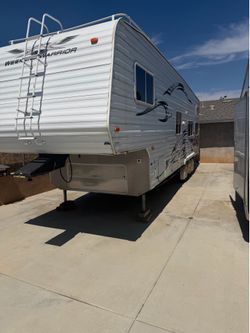 Toy hauler