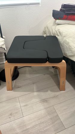Yoga chair