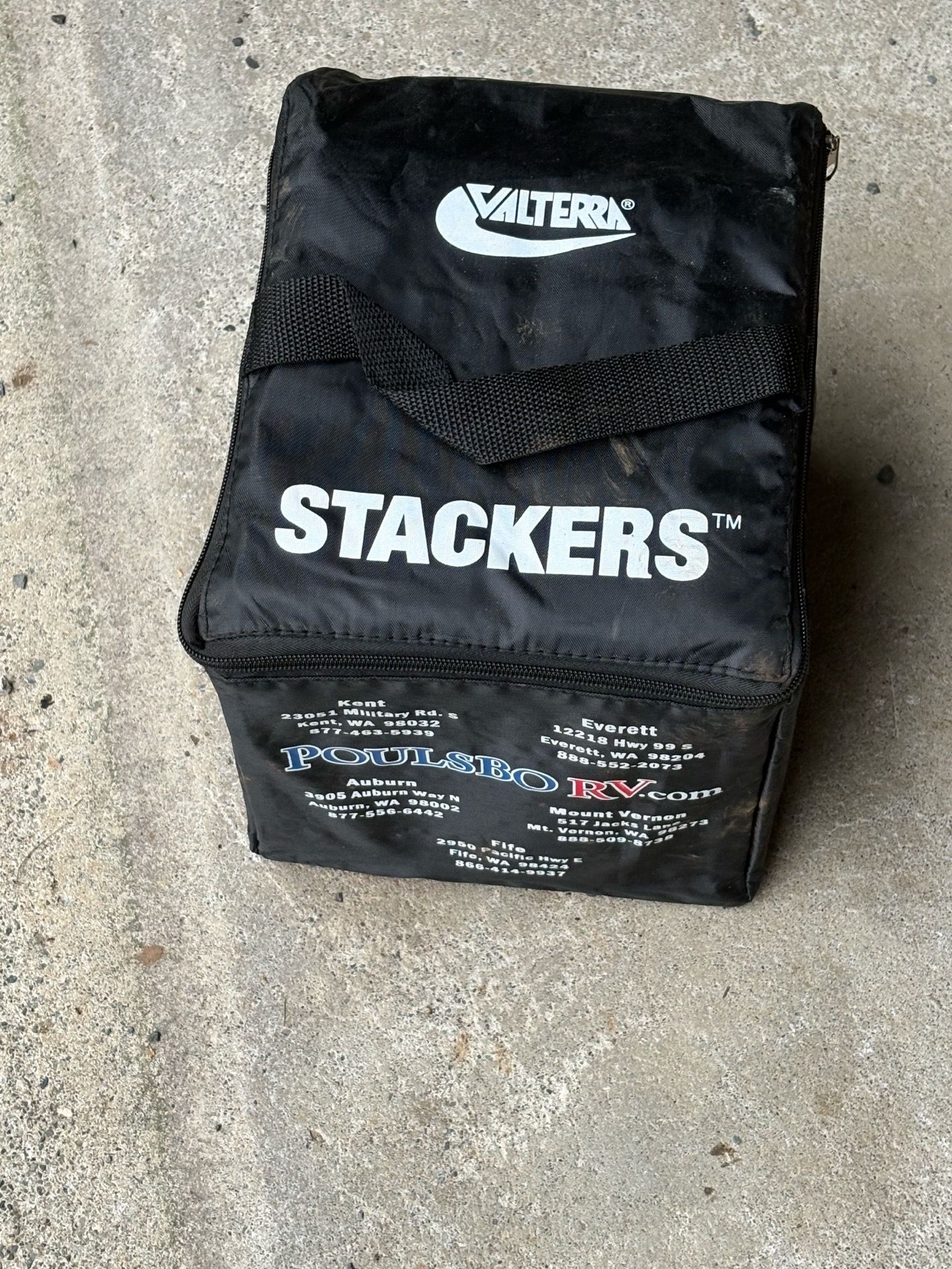 Valterra Stacker EZ Leveler Jack Blocks with Storage bag