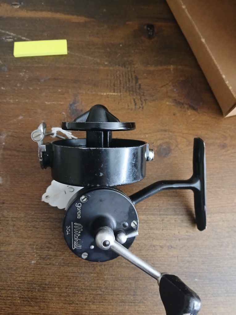 Vintage Garcia Mitchell 304 Fishing Reel Read Full Description