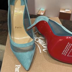 Brand New christian louboutin Size 37’