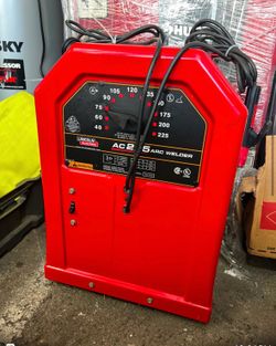 Lincoln Electric 225 Amp Arc/Stick Welder AC225S, 230Vi