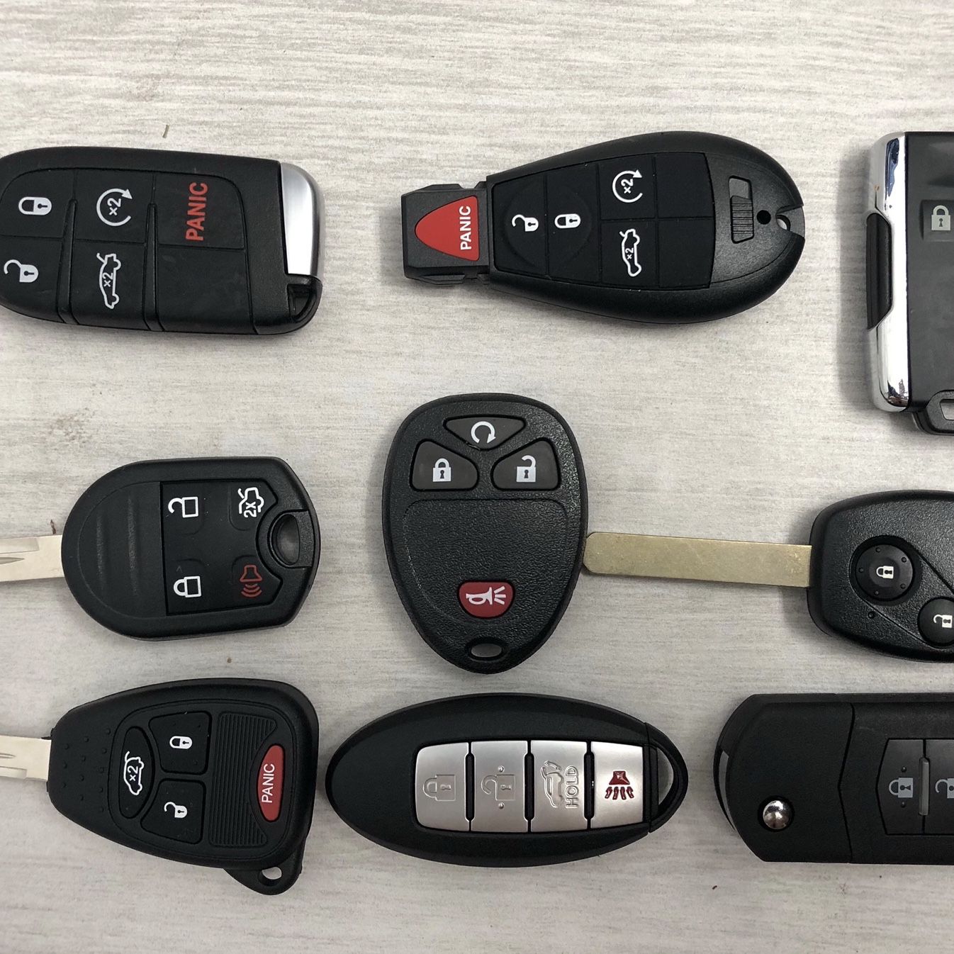 Car Fobs, keys And Remotes 