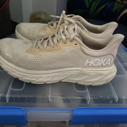Hoka