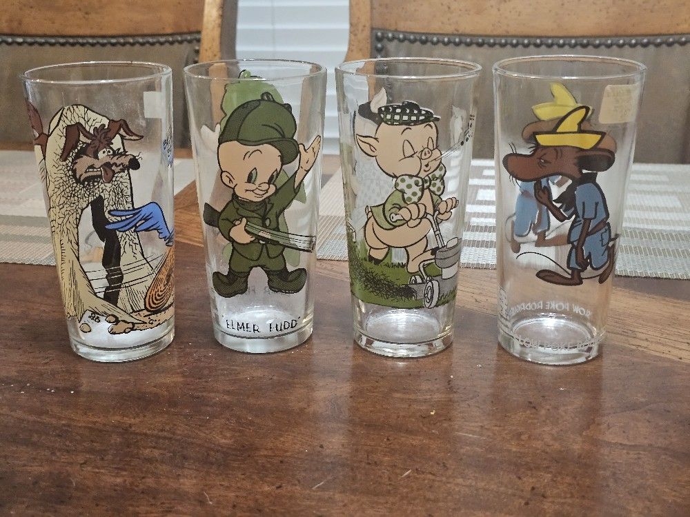 Antique Collectables Glasses