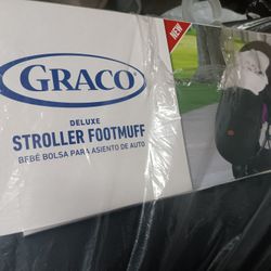 Graco Deluxe Stroller Footmuff New