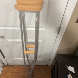 Crutches for sell