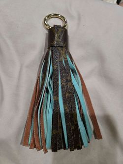 LV Tassel