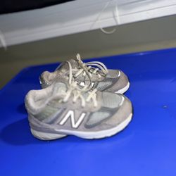 Toddlers New Balance Size 6C