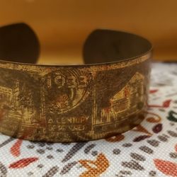 Vintage CHICAGO'S WORLD FAIR 1933 Metal Bracelet