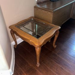 wood coffee table with glass 