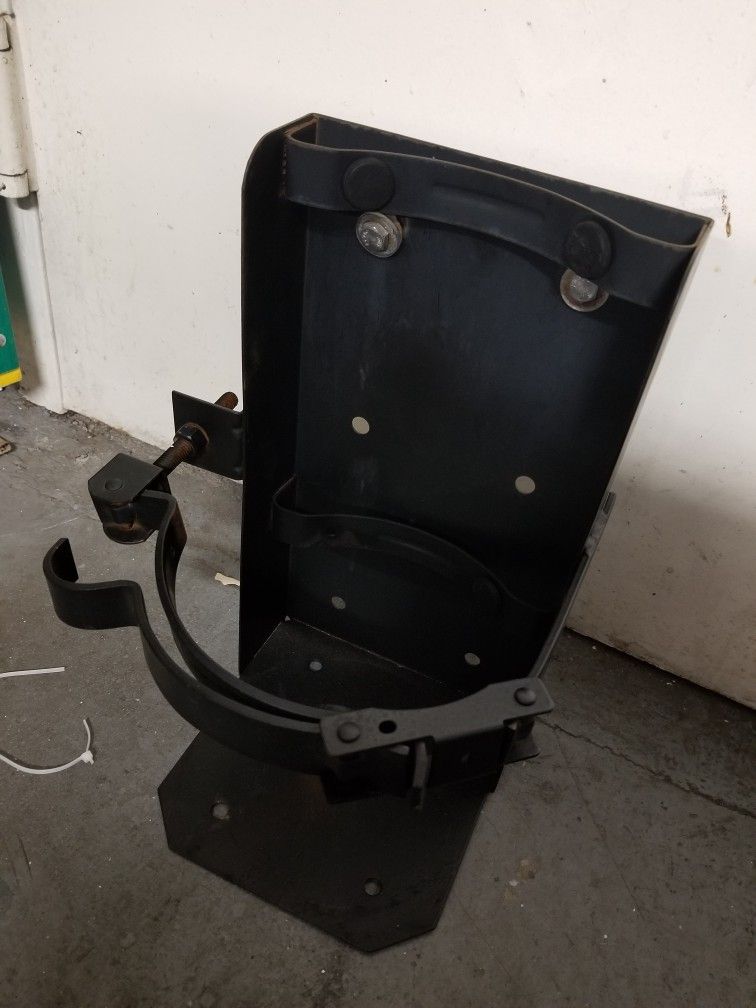 Fire Extingusher Lockable Mount