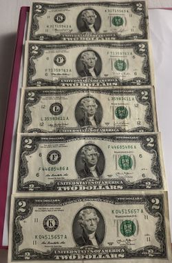 2 Dollars Bills 💵 1976 , 1995 , 2003 , 2013 . (5) $2 Dollars 💵 Asking $45 