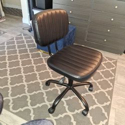 Office Chair - Great For Lash Artist