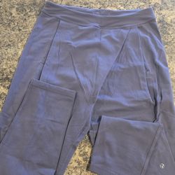 Lululemon purple high-waisted leggings