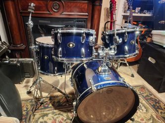 Tama Bop Drum Set w Pearl M-80 snare