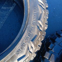 2 llantas Lt 35 X 12.50 R22 Americus Rugged M/T