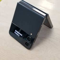 Samsung Galaxy Z Flip 4 128gb 