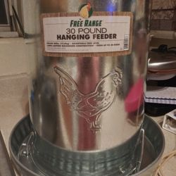 30lbs Poultry Feeder