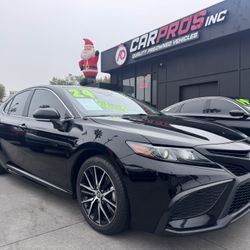 2024 Toyota Camry SE