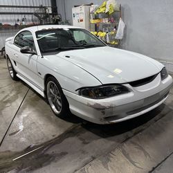 1998 Ford Mustang