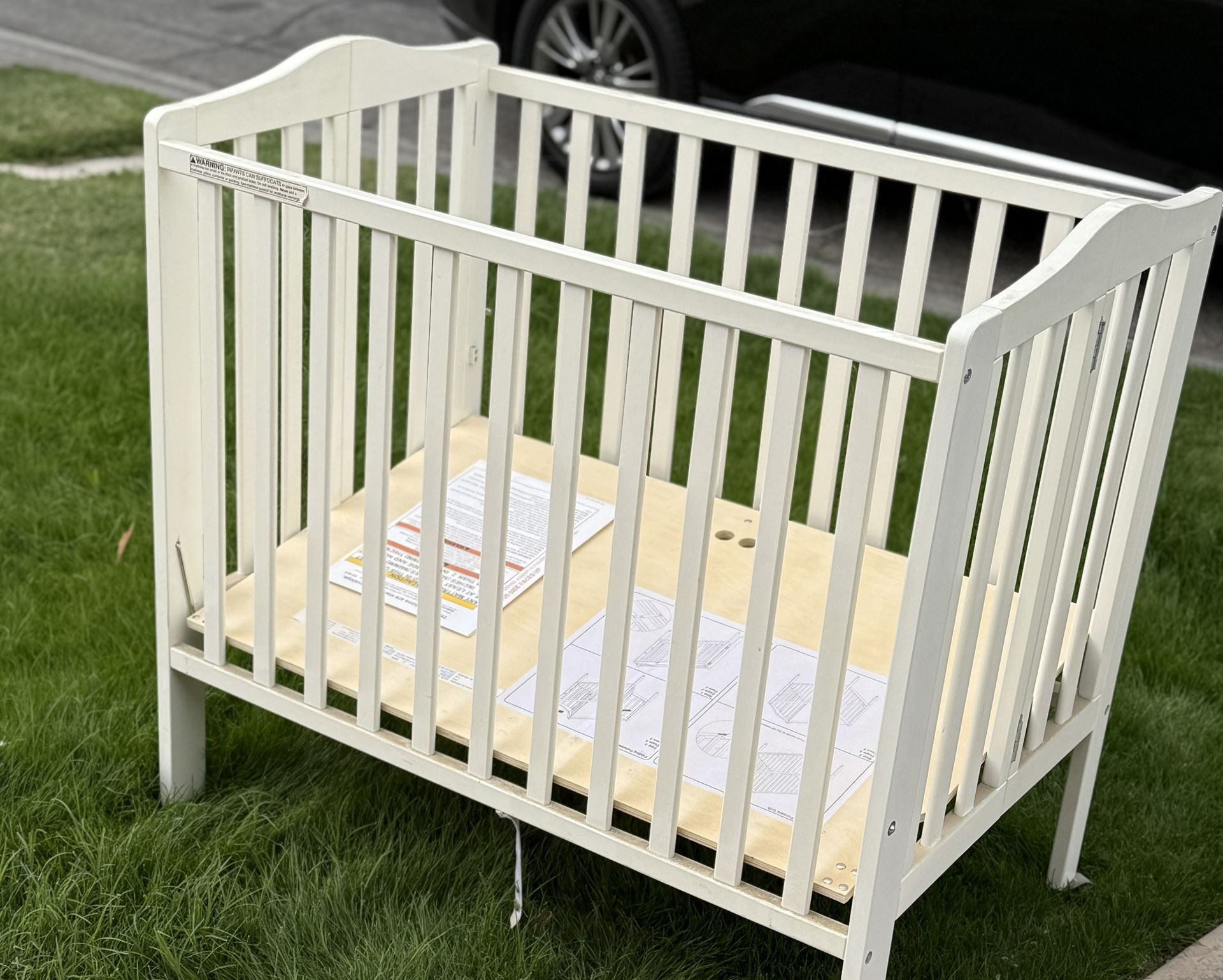Mini Baby Crib