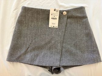 NEW ZARA METALLIC THREAD WRAP SKORT GRAY