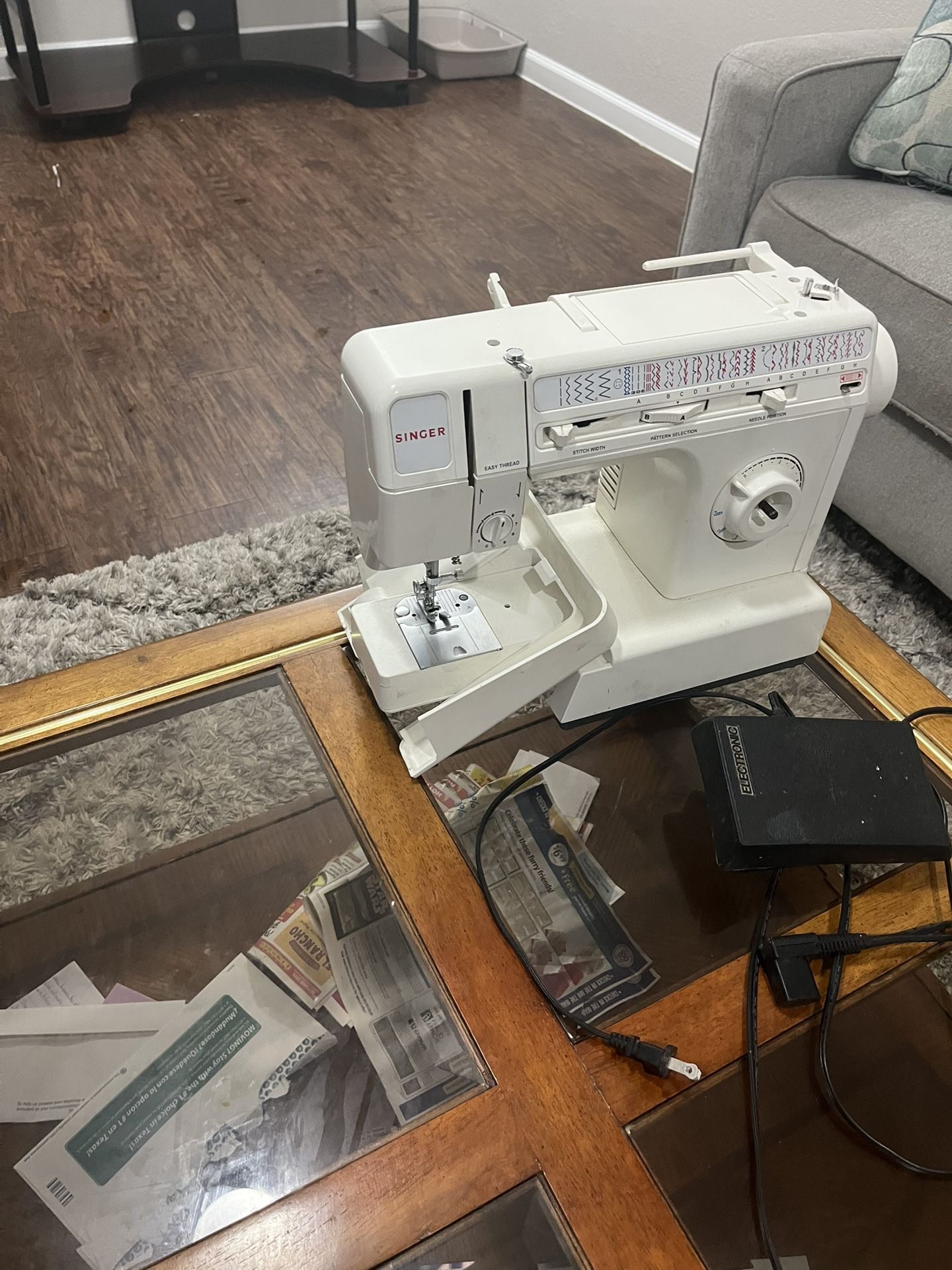 Singer Sewing Machine