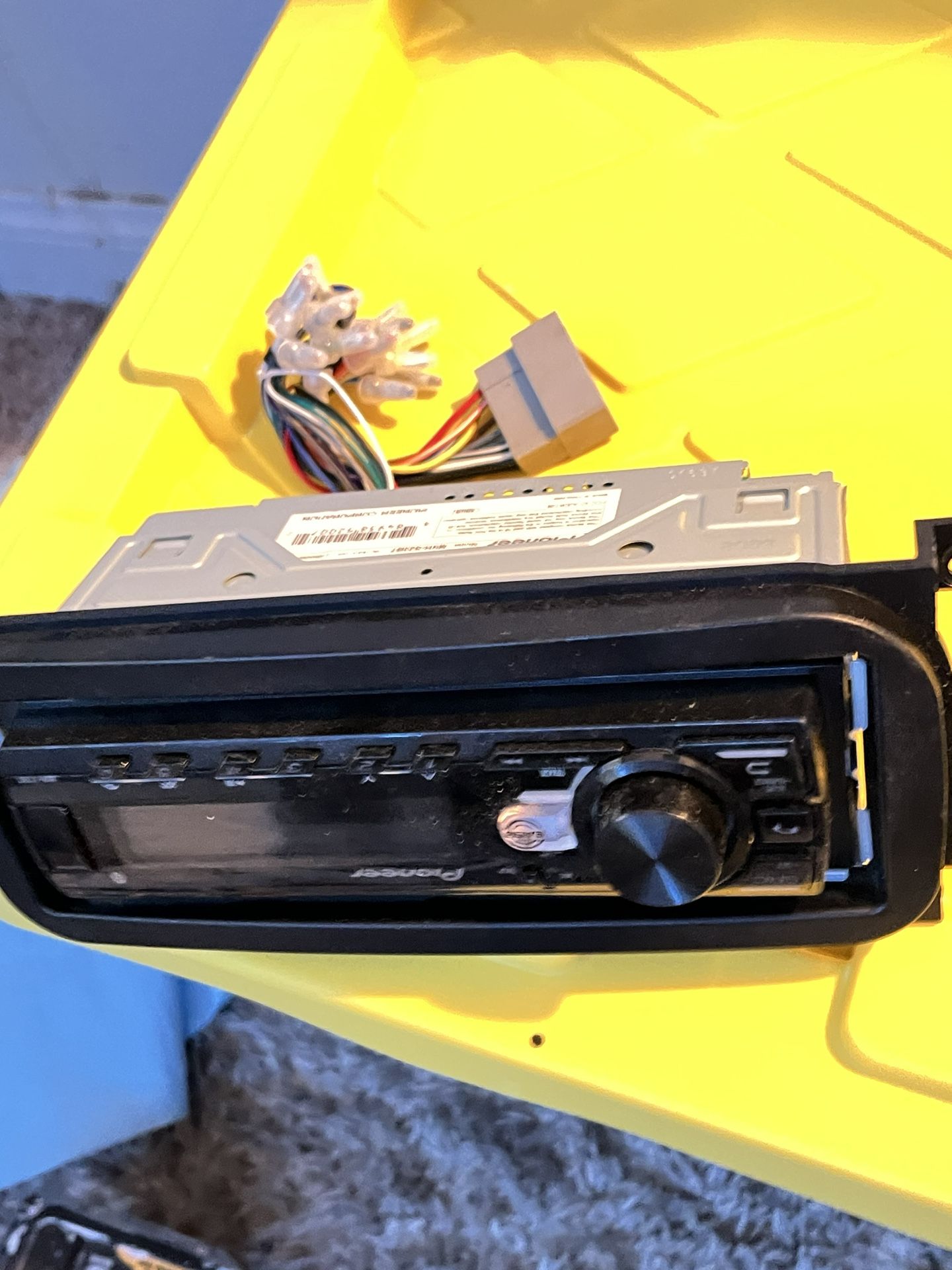 Car audio stereo