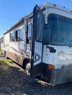 2001 Safari  rxv