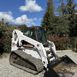 Bobcat T300 Skid Steer Track Loader 