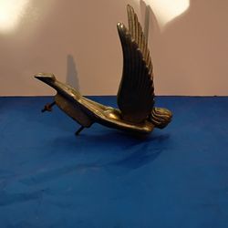 Flying Goddess Hood Órnament 