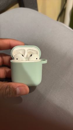 First generation AirPods - used