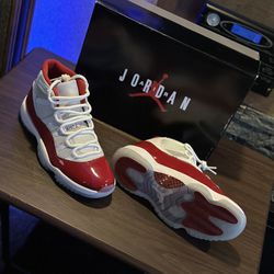 Jordan Cherry 11 With Fit 