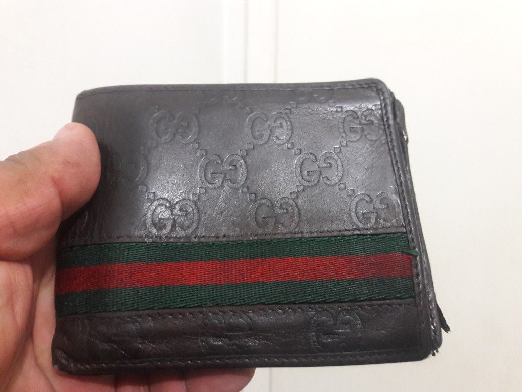 Gucci wallet 138086 2184