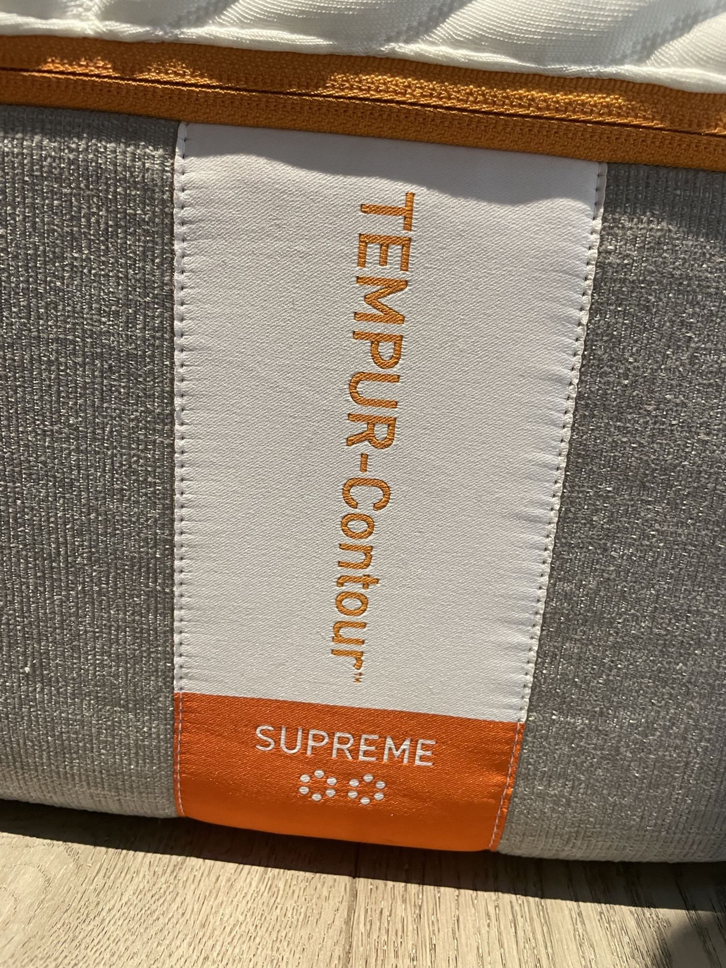 Tempura-contour Twin Memory Foam Mattress
