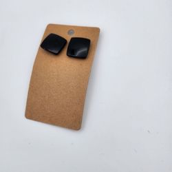 Black Square Stud Earrings – Glossy Geometric Design