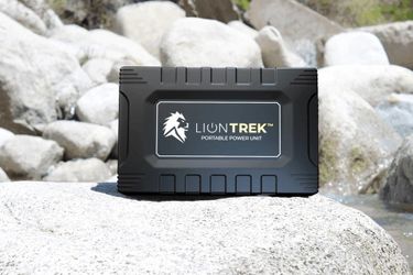 Lion Trek Portable Solar Generator (150W, 99.9Wh, LifePO4)