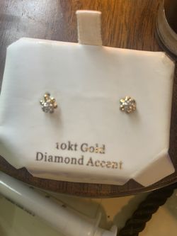 Diamond earrings 10k solid gold