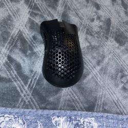 It’s Wireless Gaming Mouse