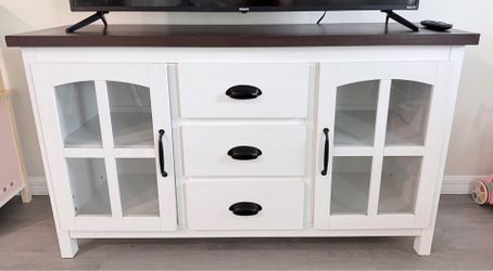 Farmhouse TV console