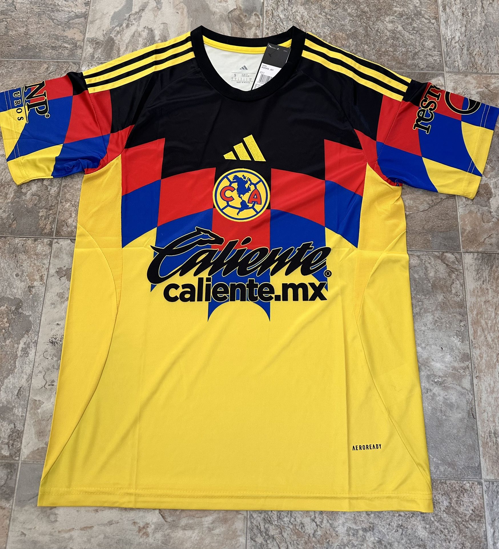 America jersey sizes 4XL-3XL-M⚽️