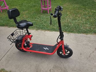 Phantom electric scooter