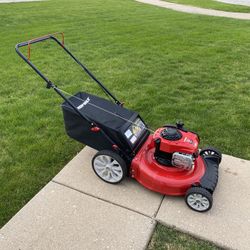 TroyBilt PUSH Lawnmower 