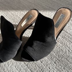 Heels - INC black Suede 