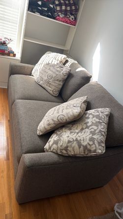 Maxhome couch
