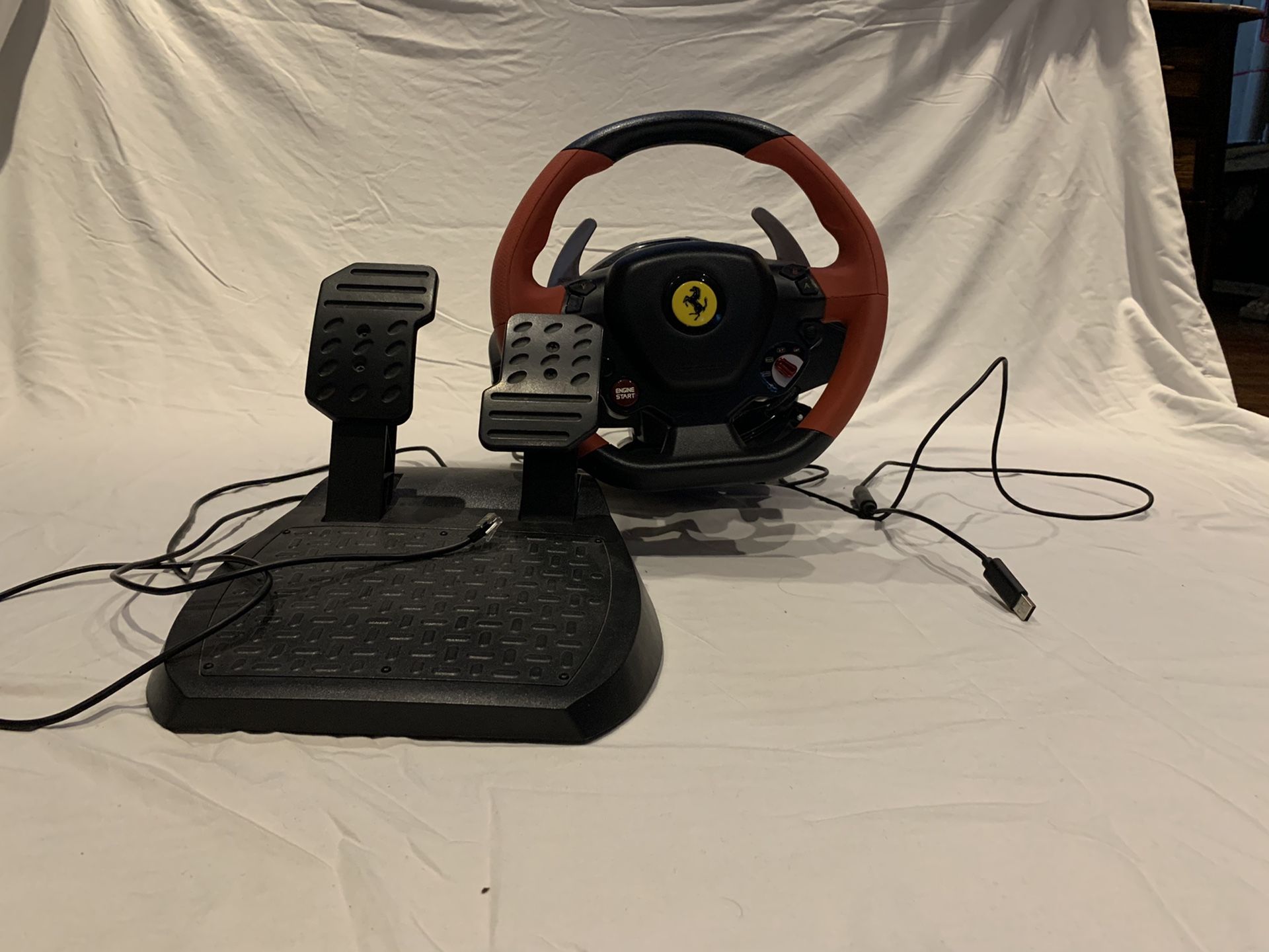 Ferrari 458 thrustmaster for Xbox one