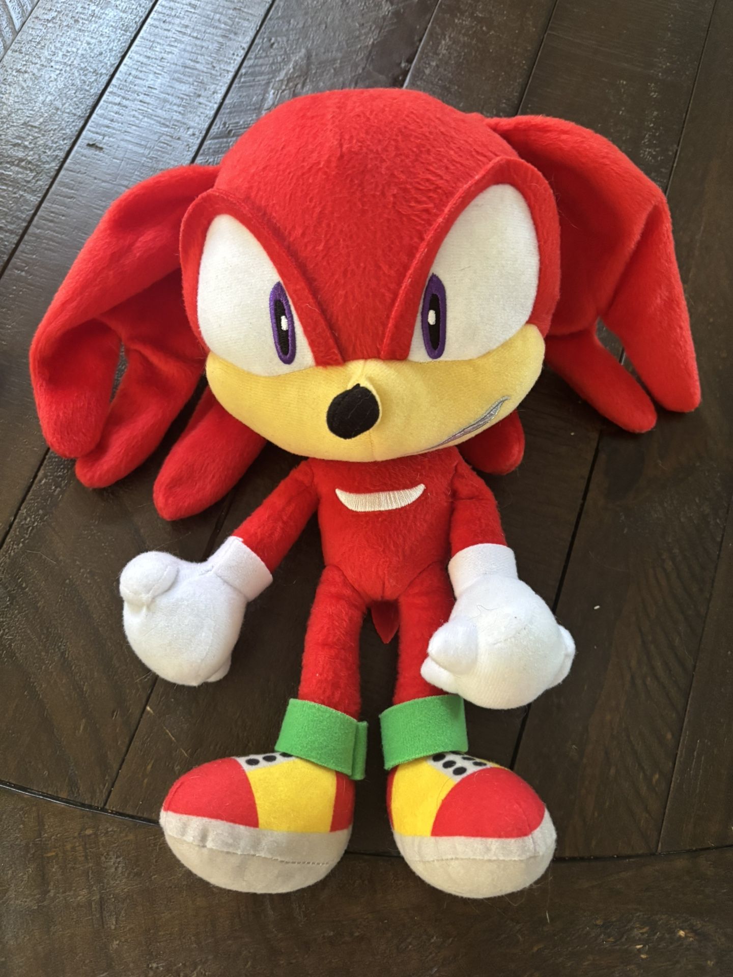 Sonic, Knuckles plush (15$)