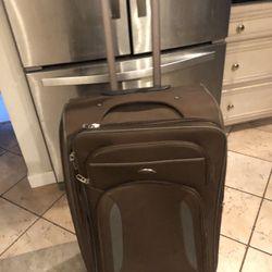 Nice Suitcase 